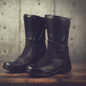 Women's boots