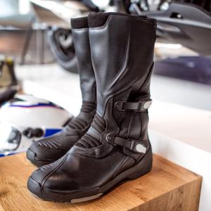 Men's boots